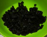 Foto langkah ke 1 dari resep Es Cincau Sirup.