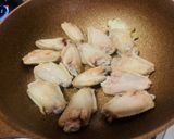 รูปขั้นตอนการทำที่ 1 ของ ไก่โค้ก (可乐鸡翅）