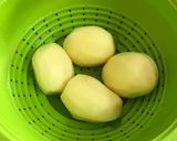 A picture of step 1 of Potato Pancakes.