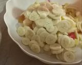 A picture of step 2 of Macroni fruit salad.