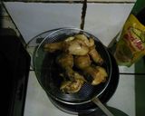 Foto langkah ke 2 dari resep Semur pedas paha ayam.