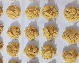 Foto langkah ke 5 dari resep Crunchy cheese cornflakes cookies.