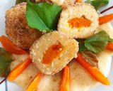 Sárgabarackkal töltött, túrógombóc recept fázis 5 fotója