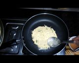 A picture of step 6 of Aloo chilla or Potato Pancake.