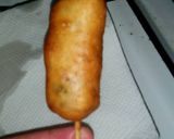 Foto del paso 5 de la receta: Corndogs caseros... (Salchichas con masa)