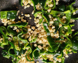 Foto del paso 4 de la receta: Calabacitas con rajas y elotes