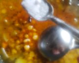A picture of step 5 of Lauki chanadaal sabji.