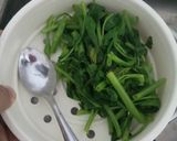 Foto langkah ke 6 dari resep Brambang asem kangkung.