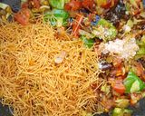 A picture of step 3 of Mix Vegetables Vermicelli Upma.