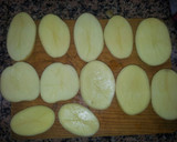 Foto del paso 4 de la receta: Patatas al horno y patata Hasselback