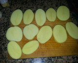 Foto del paso 2 de la receta: Patatas al horno y patata Hasselback