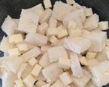 Foto langkah ke 3 dari resep Puding Roti Pisang Keju (panggang).
