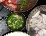 A picture of step 1 of Tomato Upma.