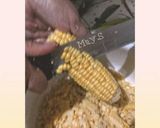 Foto langkah ke 2 dari resep Perkedel Jagung Empuk.