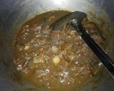 Foto langkah ke 5 dari resep Daging Sapi Bumbu Hitam.