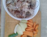 Foto langkah ke 1 dari resep Kaldu udang homemade.