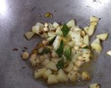 A picture of step 1 of Sabudana khichdi.