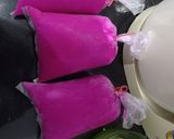 Foto langkah ke 8 dari resep Es krim buah naga lembut.