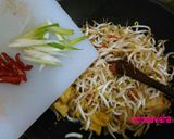 Foto langkah ke 7 dari resep Tumis Taoge Tahu simple n cepat.