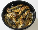 Foto del paso 12 de la receta: Sardine Bowl (鰯の蒲焼き丼) -Taza de Sardina-