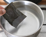 Foto del paso 3 de la receta: Kombu Dashi (昆布出汁)