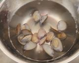 Foto del paso 4 de la receta: Asari no Sumashi_jiru (アサリのすまし汁) - Caldo clara japonés con Almejas