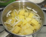 Foto del paso 6 de la receta: Sopa de miso con papa y cebolla (ジャガイモと玉ねぎの味噌汁)