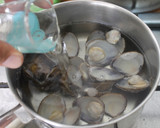 Foto del paso 7 de la receta: Asari no Sumashi_jiru (アサリのすまし汁) - Caldo clara japonés con Almejas