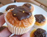 Foto del paso 8 de la receta: Mini Bizcochitos de Naranja con Cobertura de Chocolate