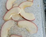 Foto del paso 3 de la receta: Ensalada de col y manzana con vinagreta de queso azul