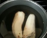 Foto del paso 5 de la receta: Pollo al ají acompañado de yuca
