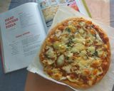 Foto langkah ke 3 dari resep Pizza aneka toping.