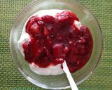 Foto del paso 4 de la receta: Yogur con fresas confitadas