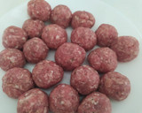 Foto del paso 2 de la receta: Albóndigas con tomate (sin aceite ni harina)