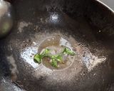 A picture of step 4 of Peanut Coriander Chutney.
