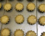 Foto langkah ke 4 dari resep Keranjang Mini Isi Keju.