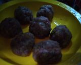 Foto langkah ke 2 dari resep Minced Beef Steak + Potato with Brown Sauce.