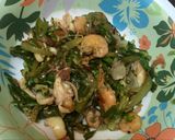 Foto langkah ke 7 dari resep Tumis cumi udang cabe ijo.