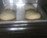 Foto langkah ke 8 dari resep 59. Roti Bun Tanpa Telur.
