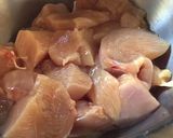 A picture of step 1 of Chicken tika masala.