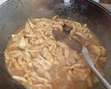 Foto langkah ke 4 dari resep Semur Jamur tiram.