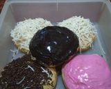 Foto langkah ke 5 dari resep Donat dan Pizza.