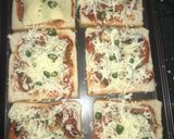 A picture of step 3 of Pizza bread.