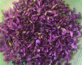 Foto del passaggio 1 della ricetta Liquore alle violette