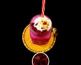 A picture of step 3 of Dragon Fruit Shake.