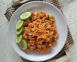 Foto langkah ke 3 dari resep Nasi Goreng Telur Sosis.