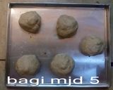 Foto langkah ke 6 dari resep pizza mini rasa maxi.