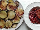 Tarta rústica vegana de berenjena y tomate seco