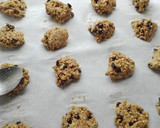 Foto del paso 3 de la receta: Galletas veganas de avena y chocolate!