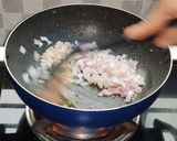 A picture of step 4 of Veg noodles spring rolls.